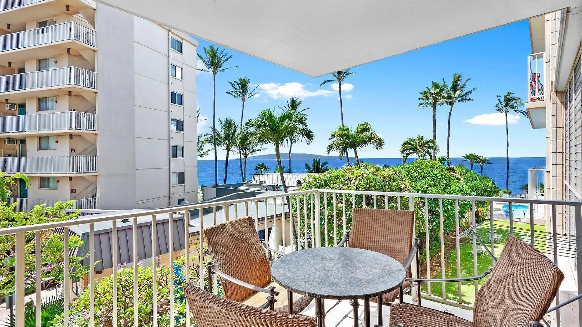 Holiday home Kamaole Nalu 301 - Stunning Ocean Views, Renovated Villa Kihei